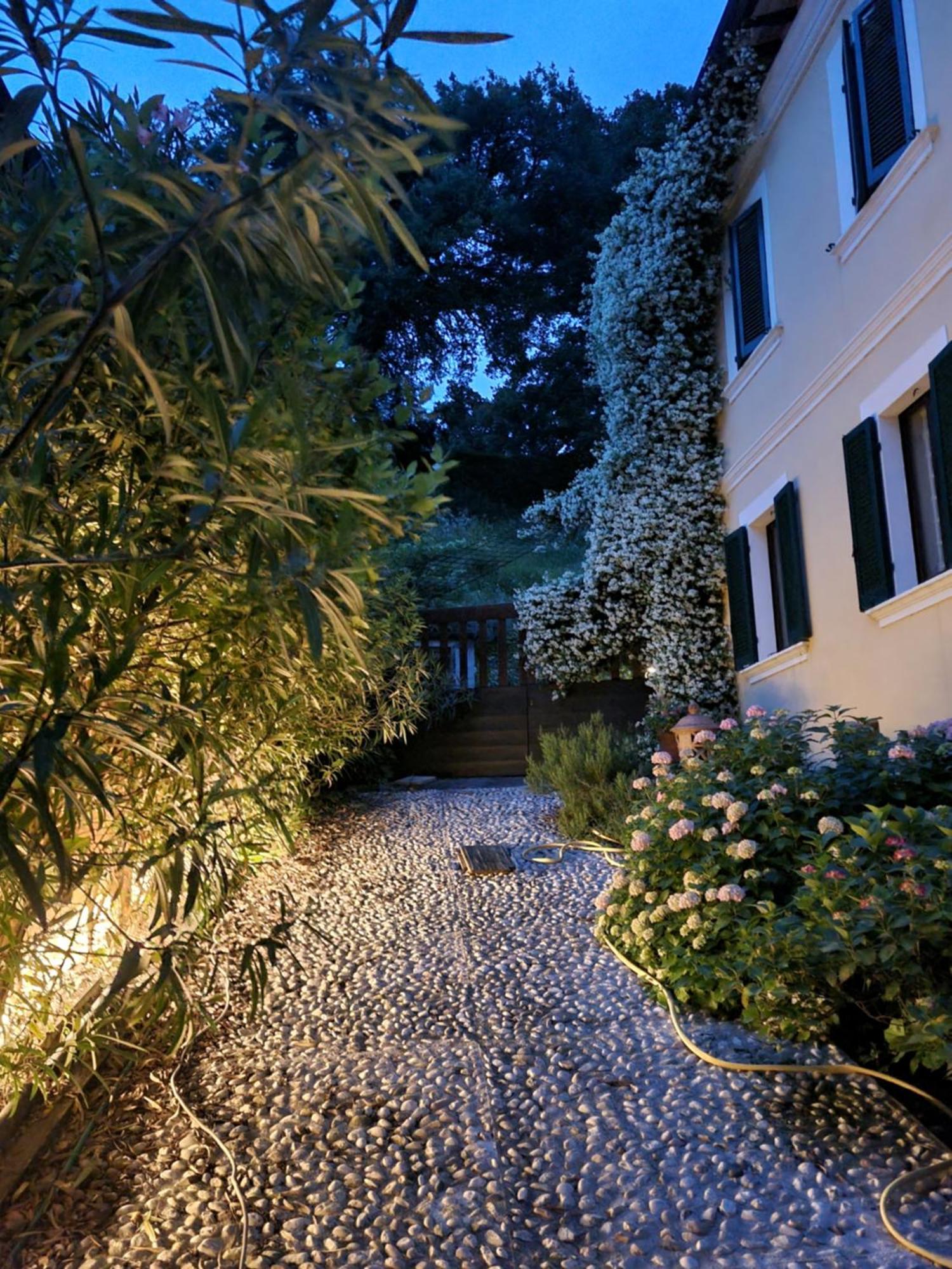 בית הארחה Capodacqua  	Casa Zia Cianetta Residenza Di Campagna מראה חיצוני תמונה