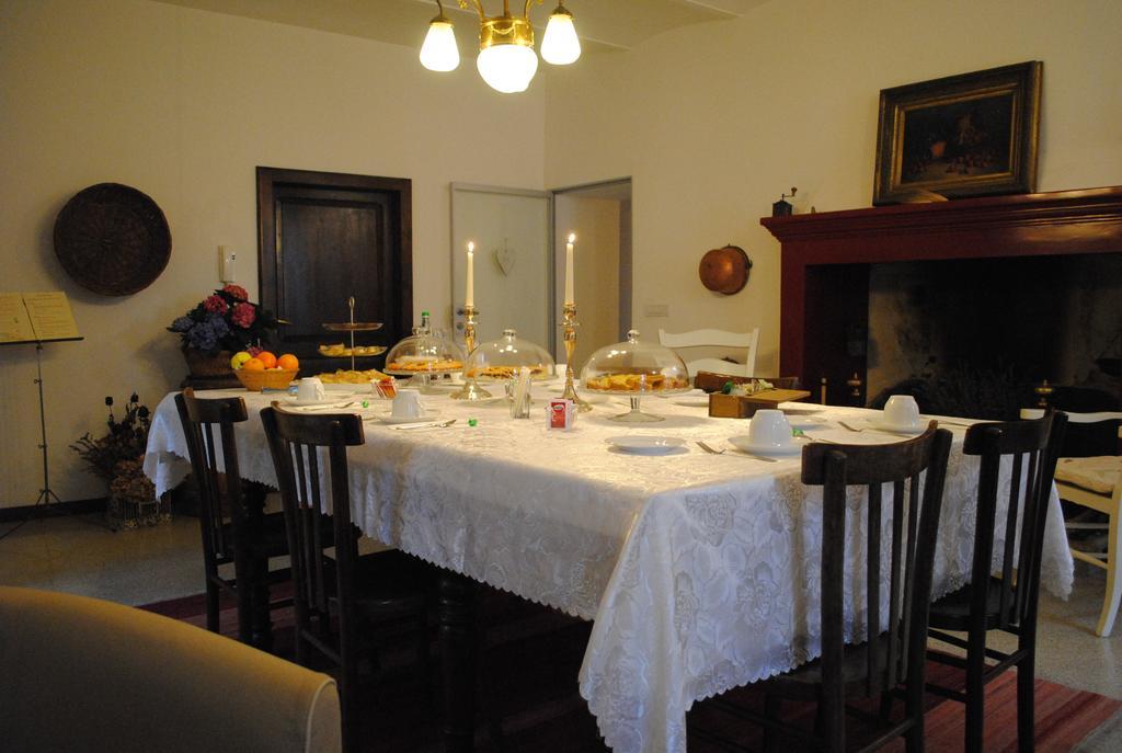 בית הארחה Capodacqua  	Casa Zia Cianetta Residenza Di Campagna מראה חיצוני תמונה