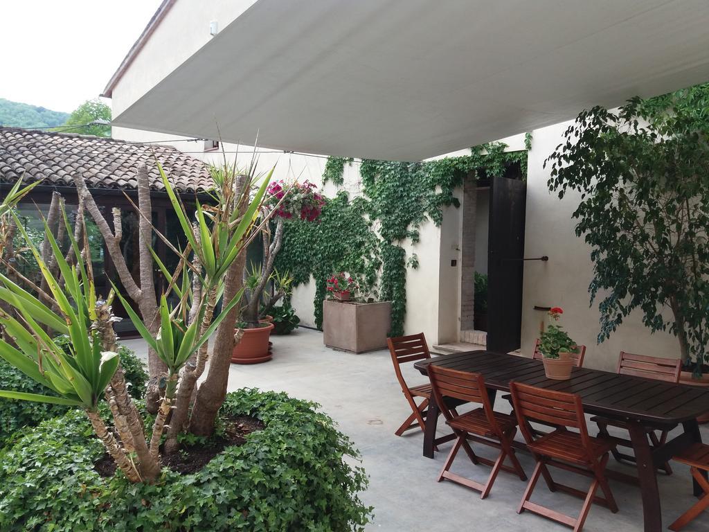 בית הארחה Capodacqua  	Casa Zia Cianetta Residenza Di Campagna מראה חיצוני תמונה